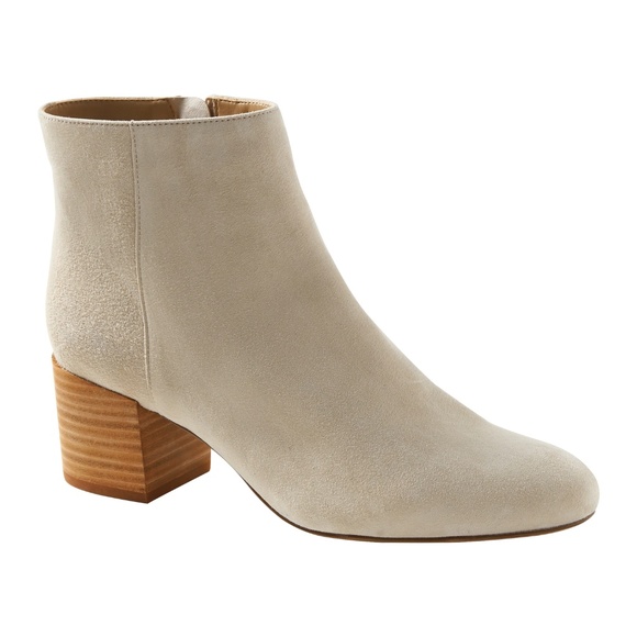 Banana Republic Shoes - Banana Republic Low Block-Heel Bootie Sand Suede 6